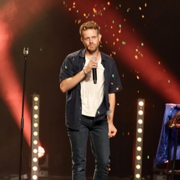 SOIRÉE HUMOUR ET VIN AVEC SIMON NOENS